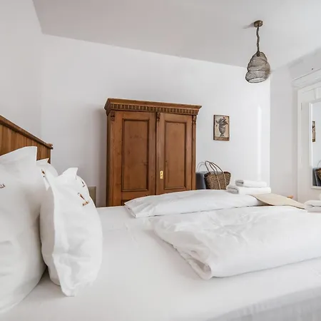 Mandilla بيت ضيافة Köveskál