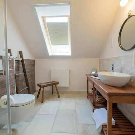 Mandilla بيت ضيافة 4*