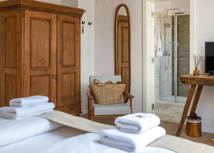 Mandilla 4* Köveskál