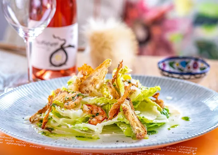 Mandilla 4* Köveskál