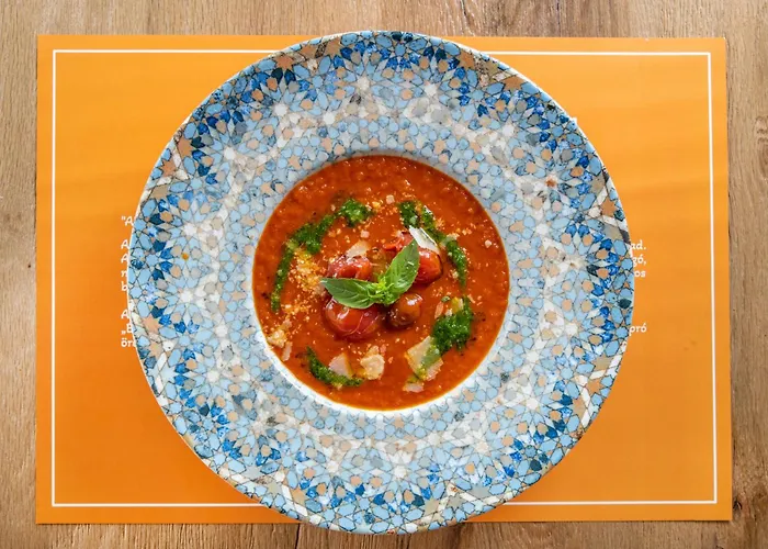 Mandilla Πανσιόν 4*