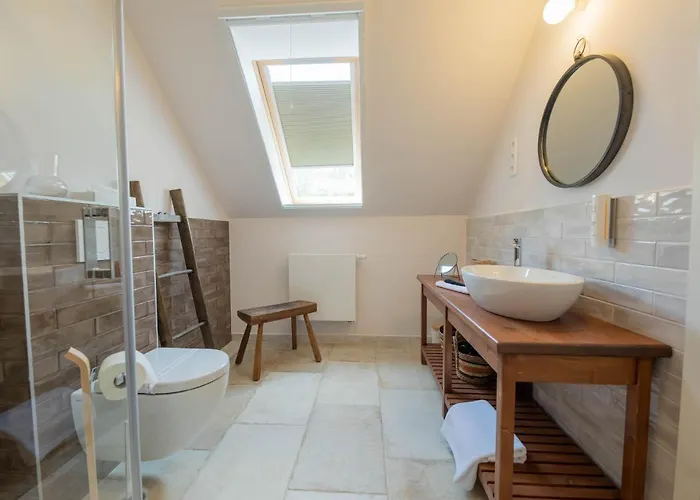 Mandilla בית הארחה 4*